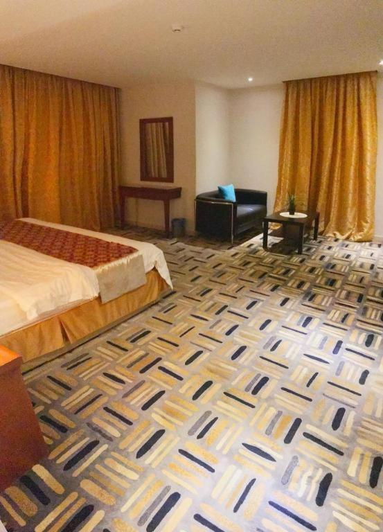 Aparthotel Executive 4*
